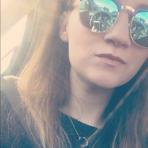 Meet your Posher, Jillian